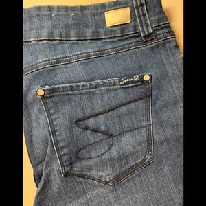 Seven7 jeans